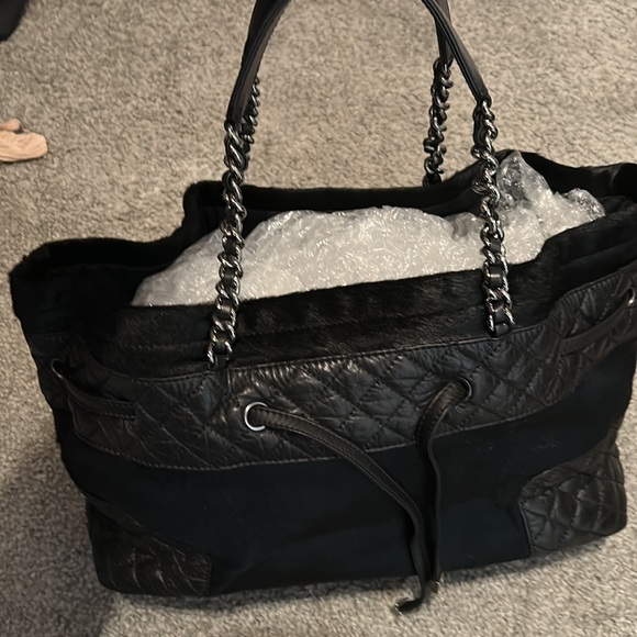 Chanel Lambskin/Pony hair tote - Picture 2 of 9